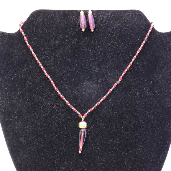 16 3/4" Red And Purple Beaded Necklace with Matching Earrings - Picture 1 of 13